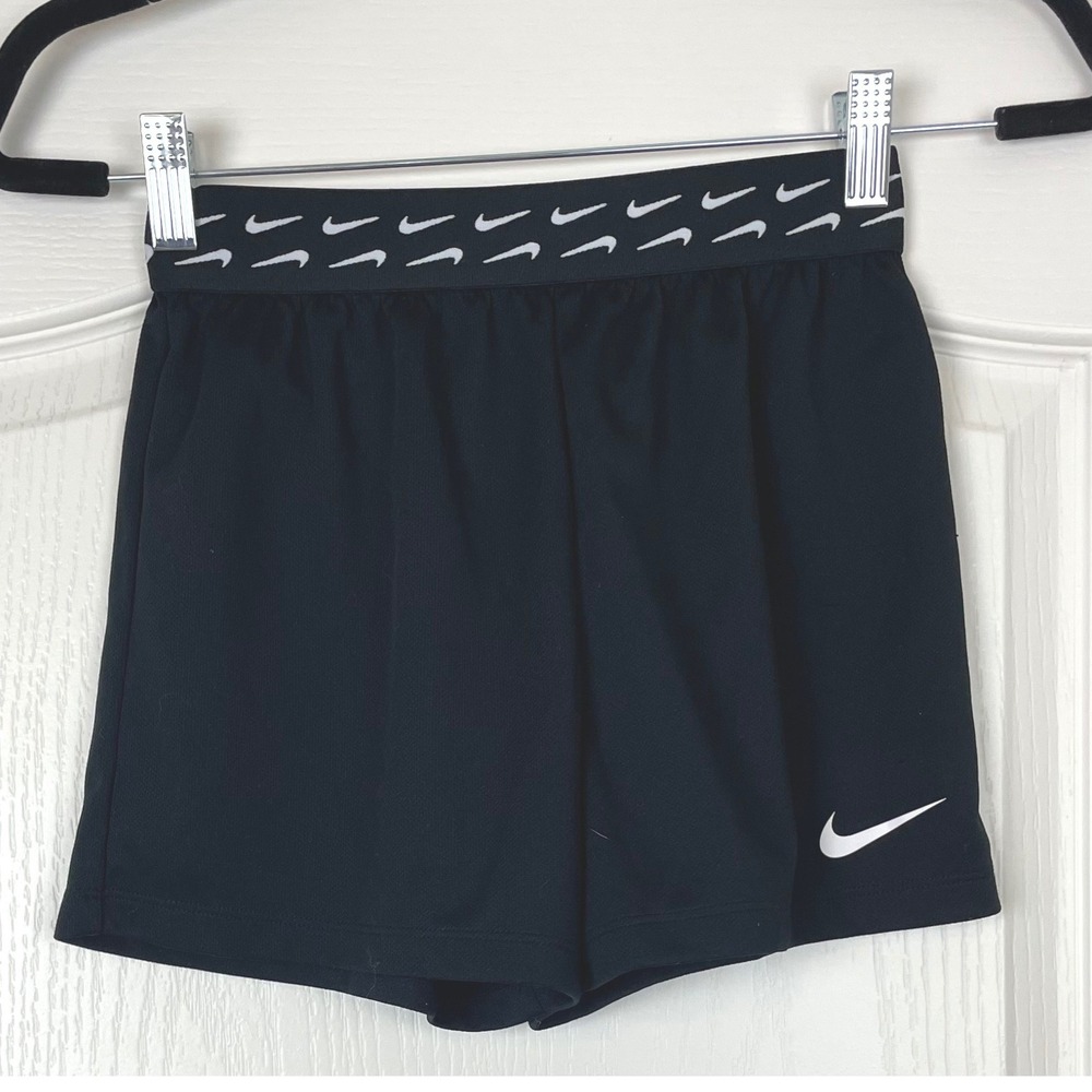 Nike Pro Girls Training Shorts Black Swoosh Logo Waistband FB1092-010 Medium